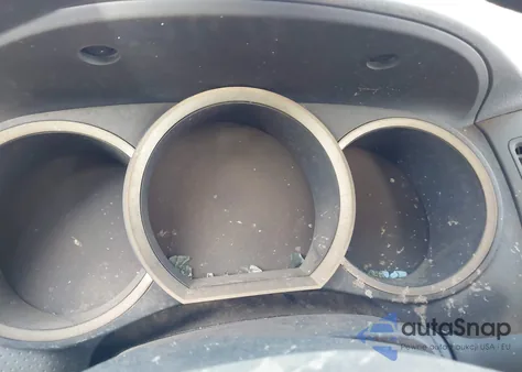 2011 Toyota Tacoma z USA, uszkodzony, nr VIN 5TFPX4EN8BX001784